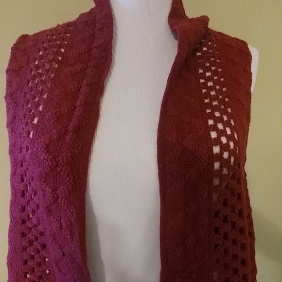 ARIANNA VEST (BLACK)